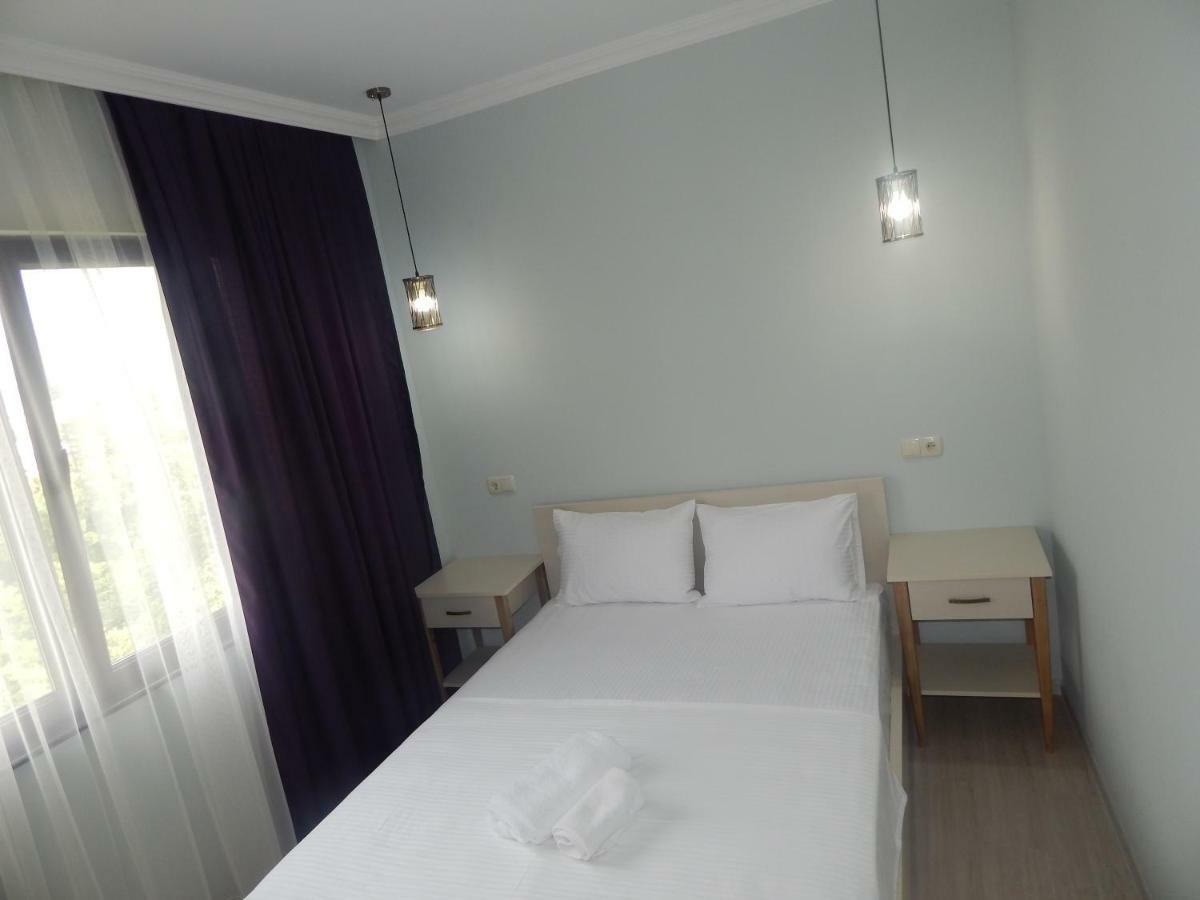 My House Hotel Batumi Exterior photo
