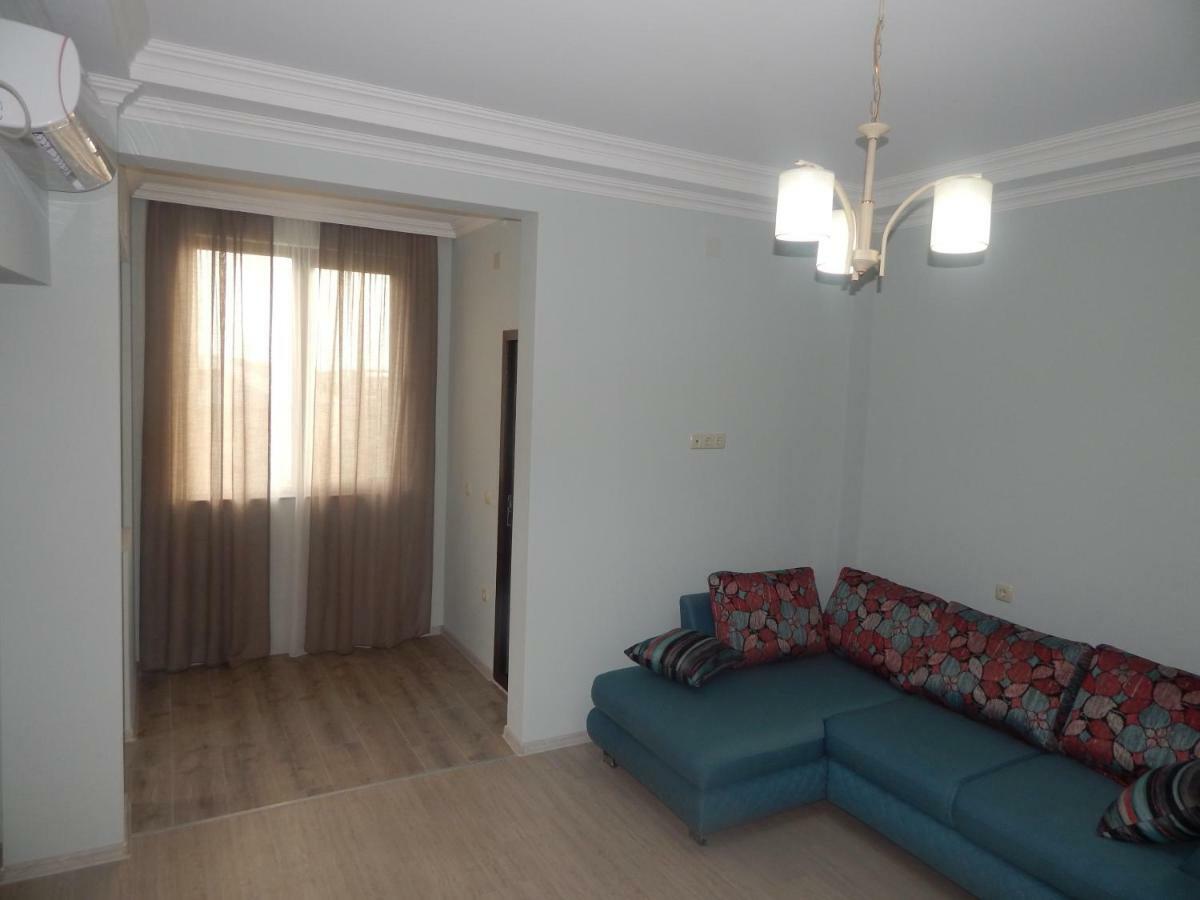 My House Hotel Batumi Exterior photo