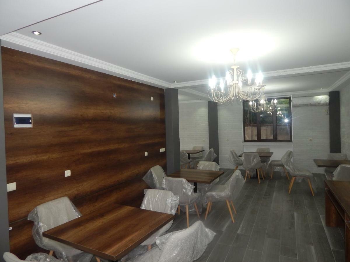 My House Hotel Batumi Exterior photo