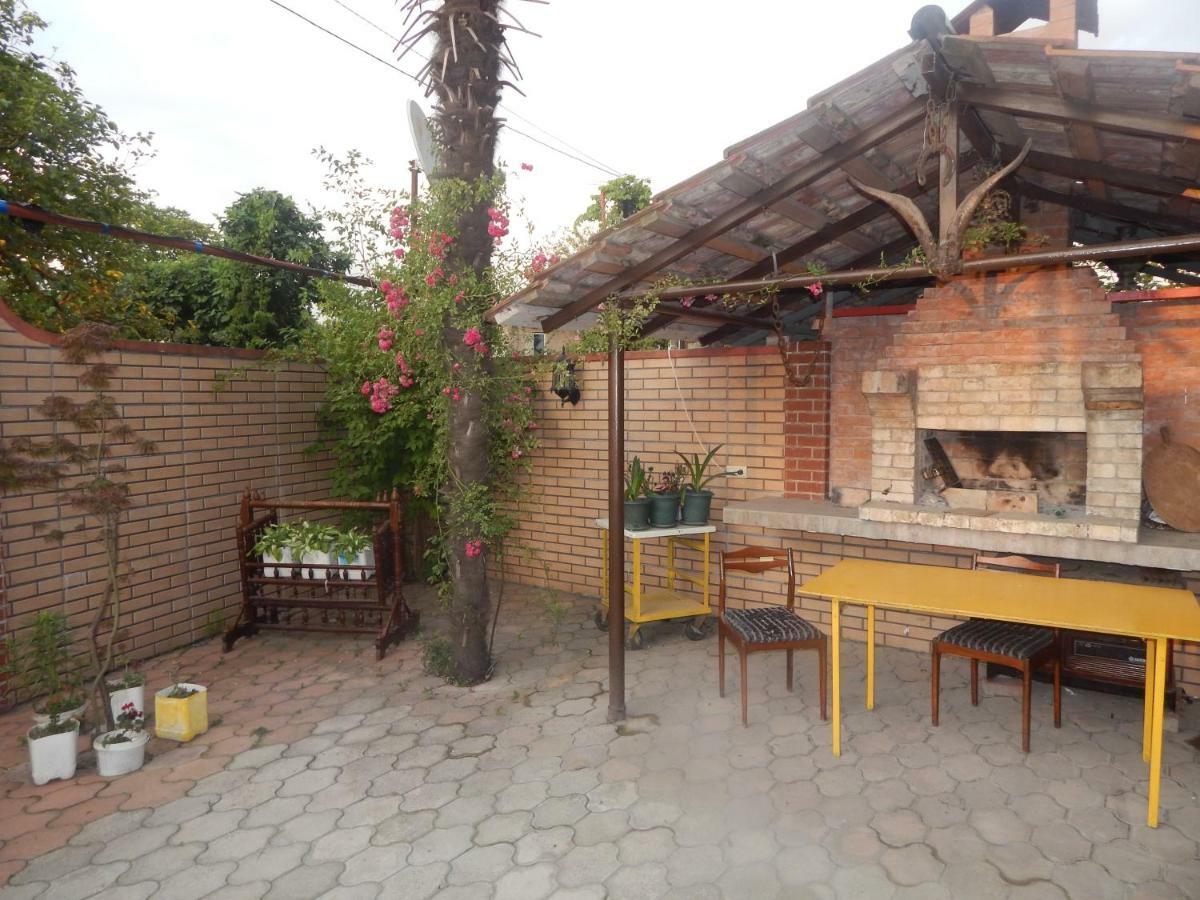 My House Hotel Batumi Exterior photo