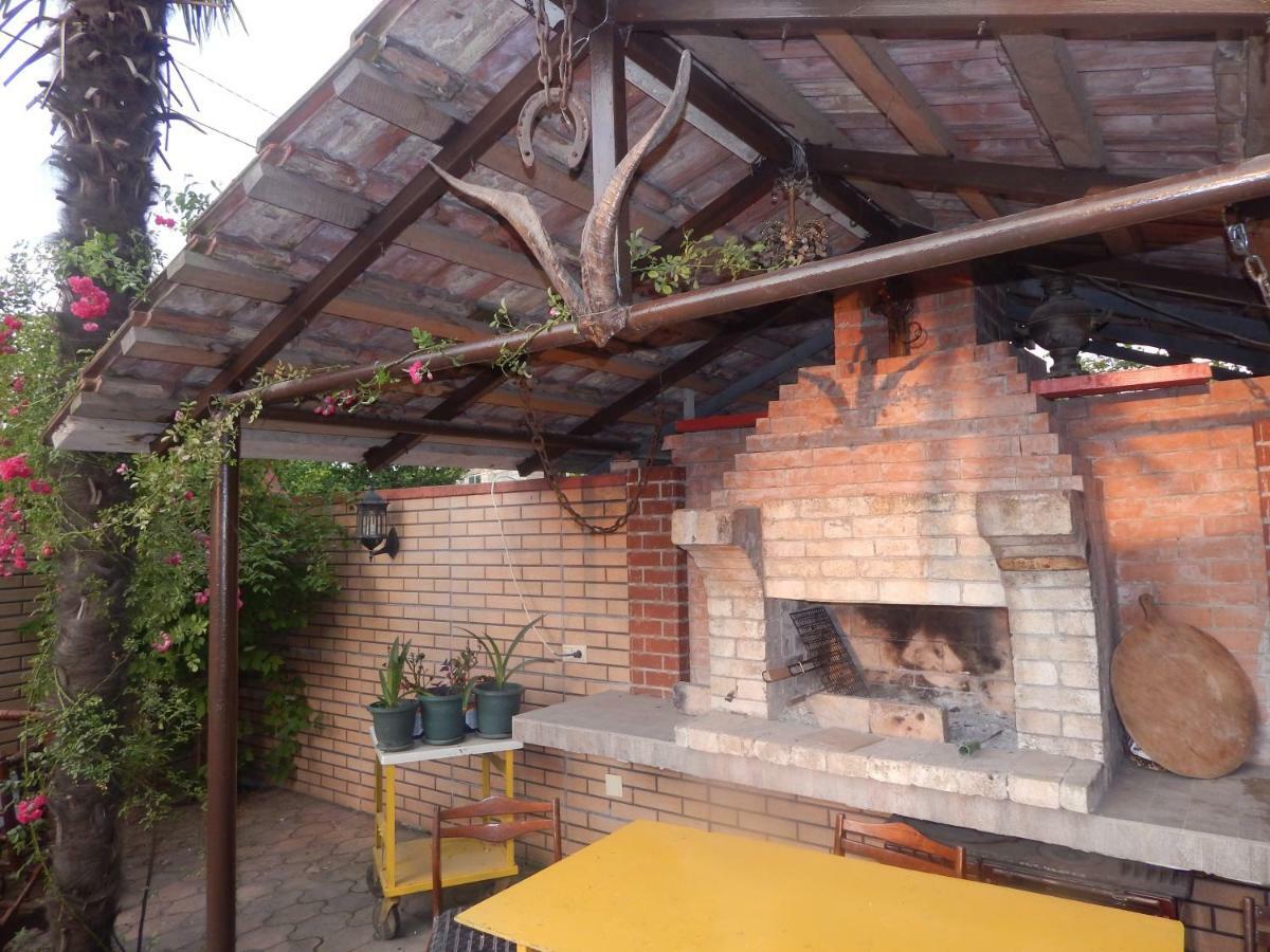 My House Hotel Batumi Exterior photo