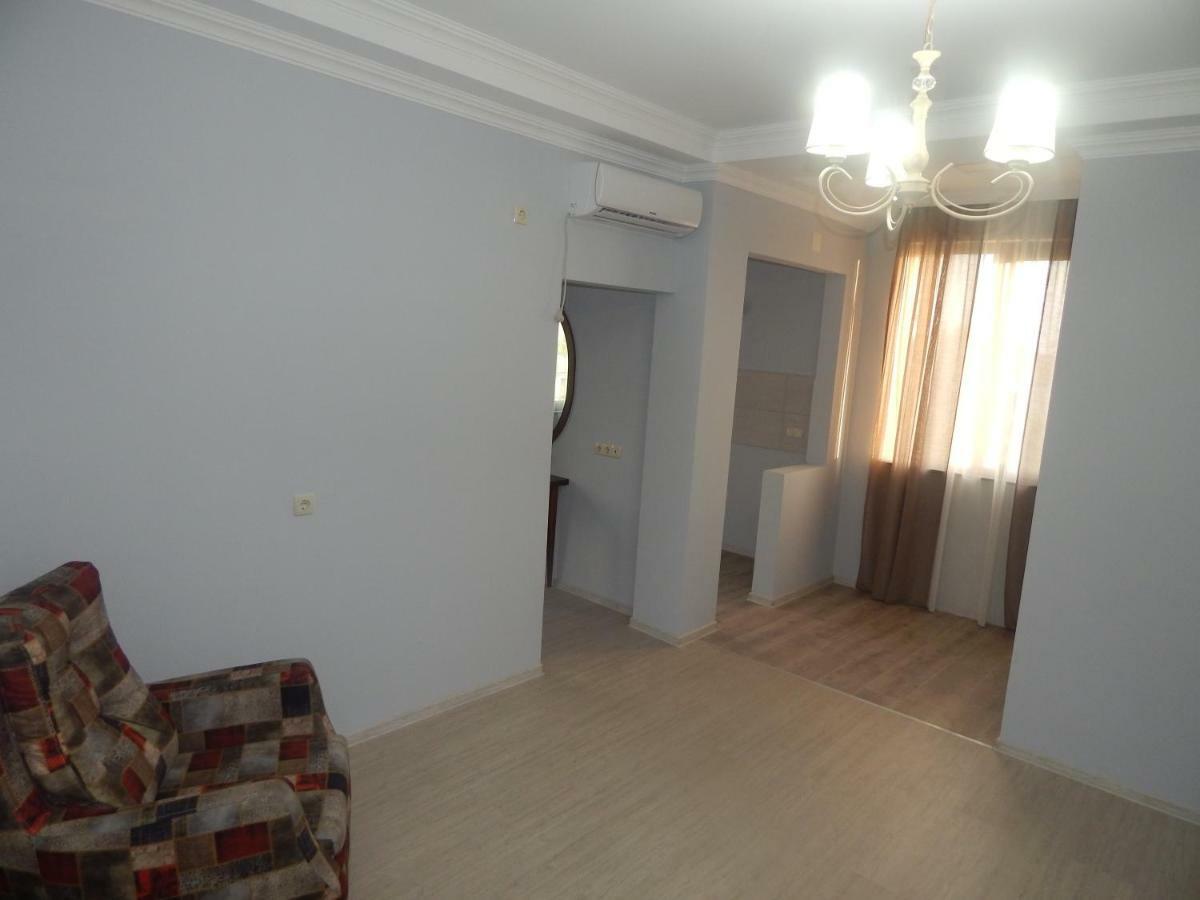 My House Hotel Batumi Exterior photo